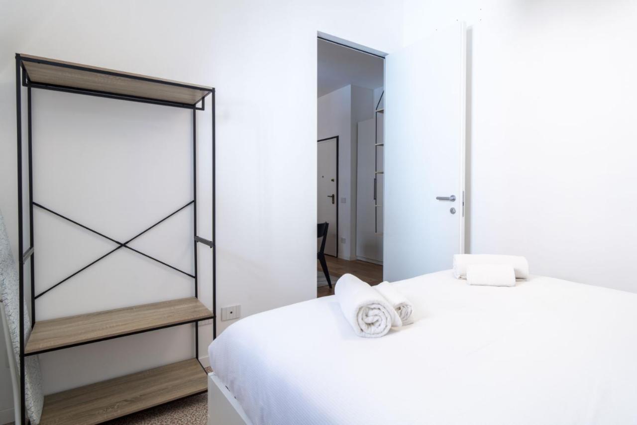 Apartamento Easylife - Oasi Di Tranquillita Zona Sempione Milán Exterior foto